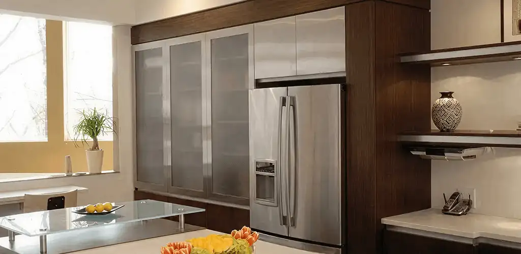 Cabinet door replacement and modern kitchen cabinet upgrade in Aurora, CO